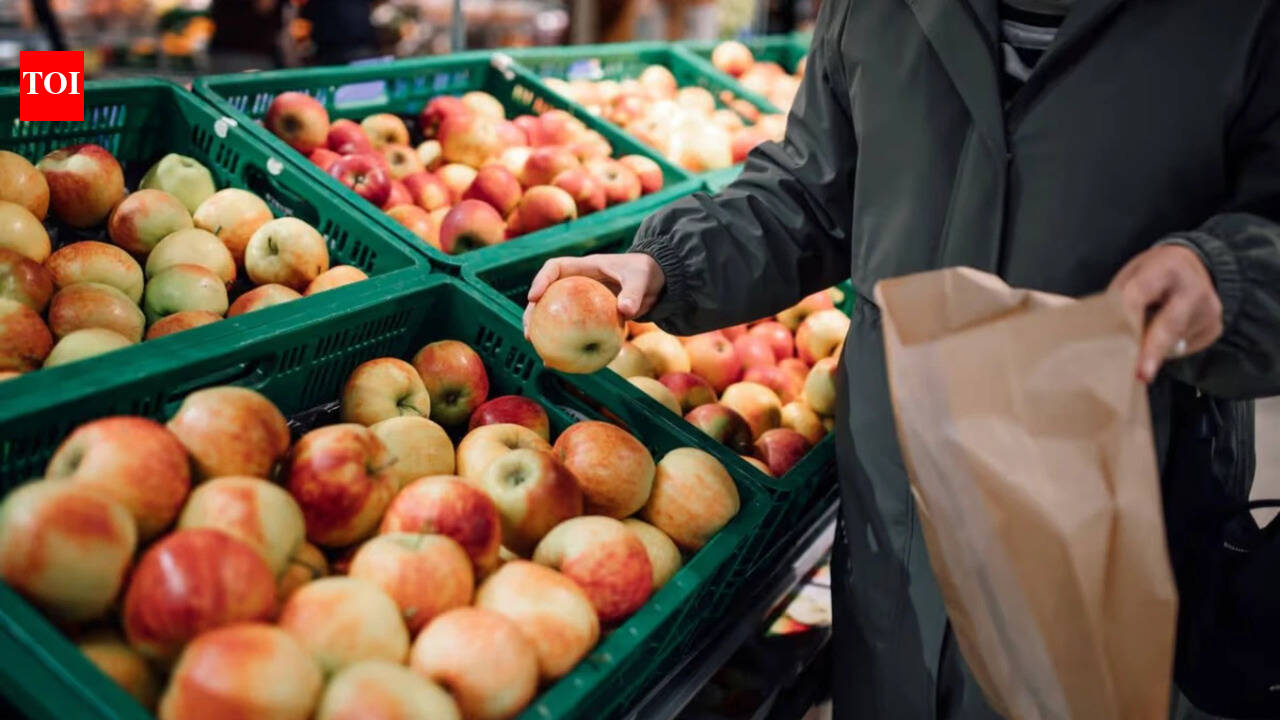 Salmonella in apples and kiwi? Major UK supermarkets recall fruit products over potential contamination