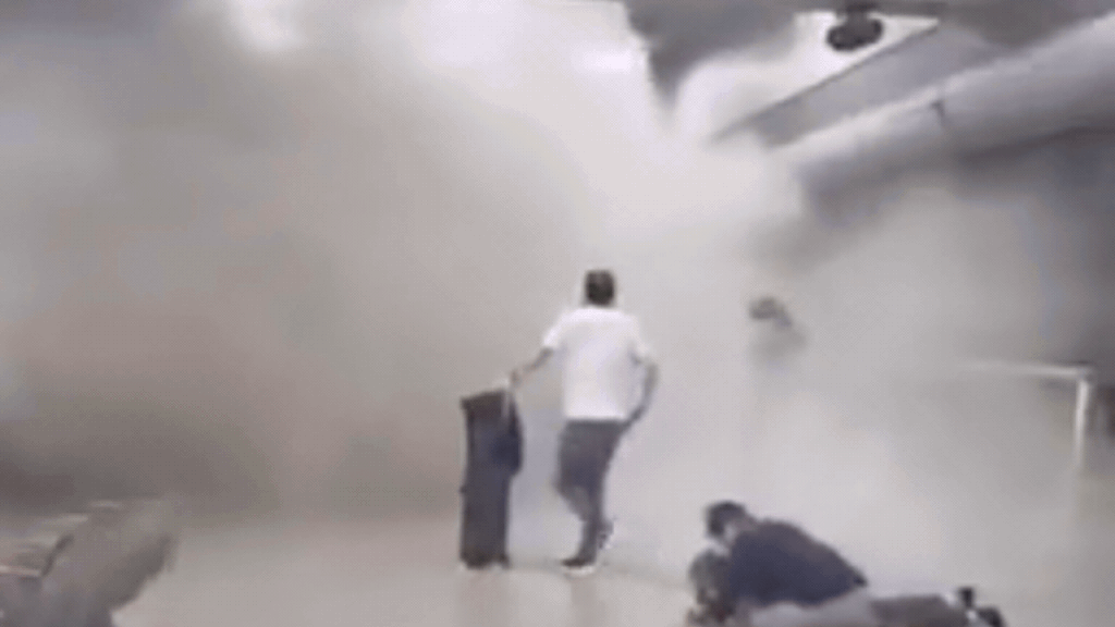 Watch: Moment powerful earthquake hits Venezuela's Caracas airport; Dust clouds rise, passengers run for shelter