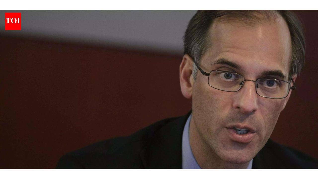 Moody's chief economist Mark Zandi warns: US economy is becoming “increasingly” unequal, leaving most Americans upset over ...