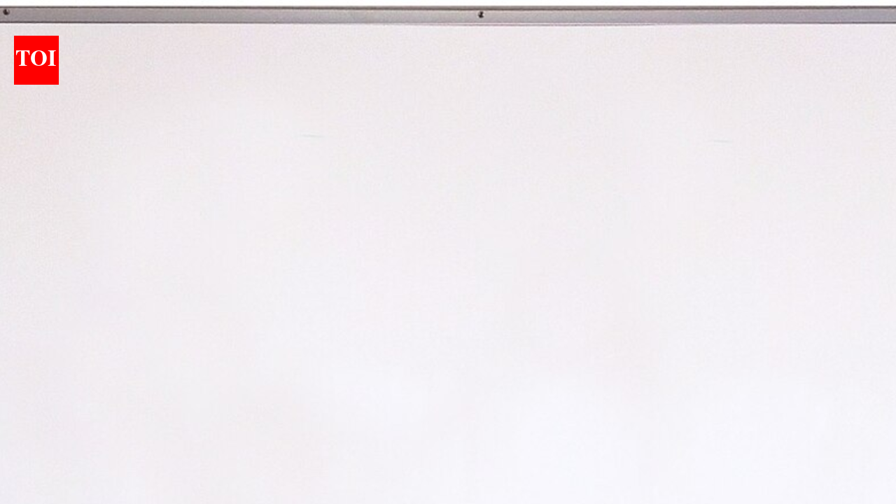 In the late 1980s, manufacturers refined dry-erase boards and markers, helping whiteboards replace chalk