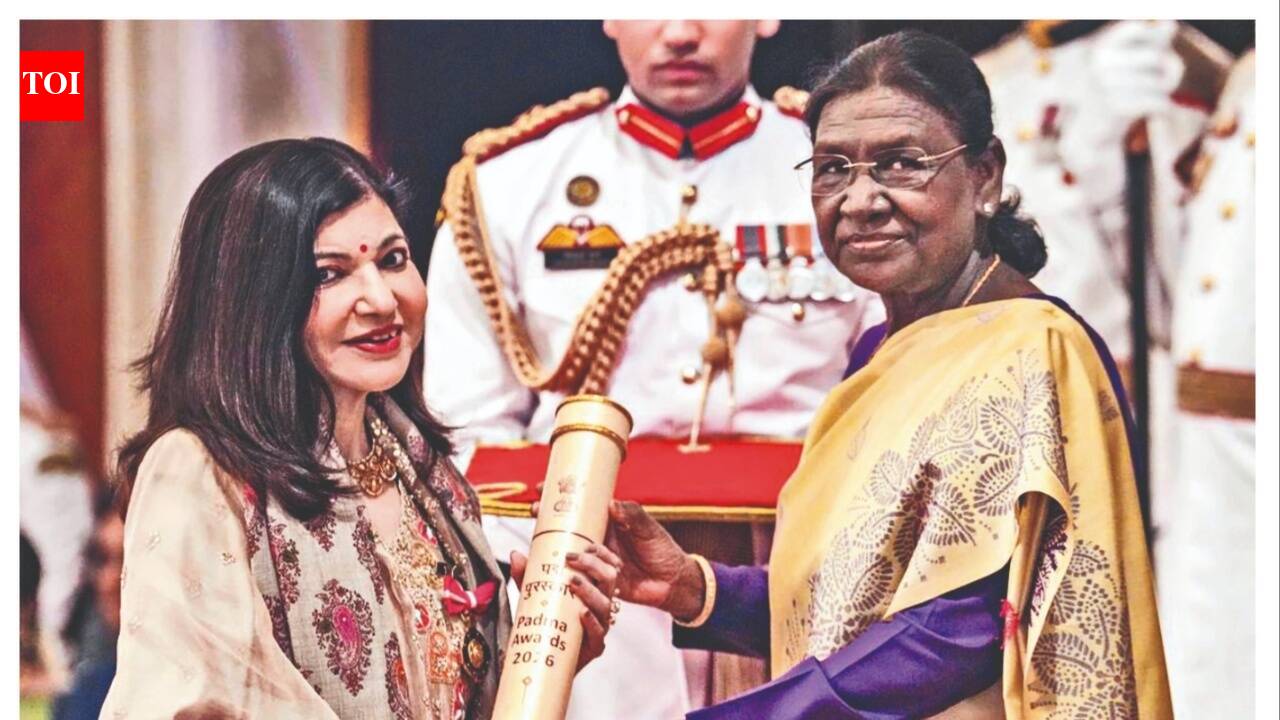It wasn’t easy, but I’m ecstatic I went personally and received the award: Alka Yagnik