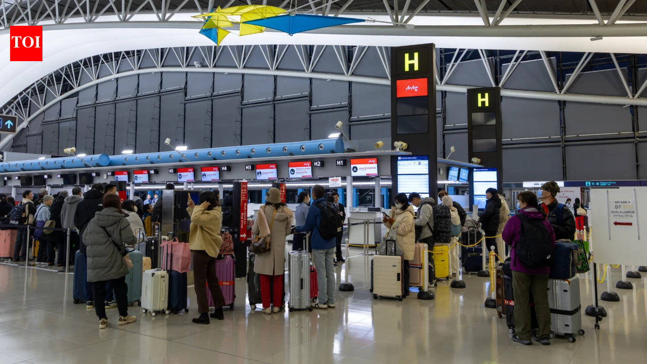 Ebola scare: International arrivals to fill health self-declaration forms online now