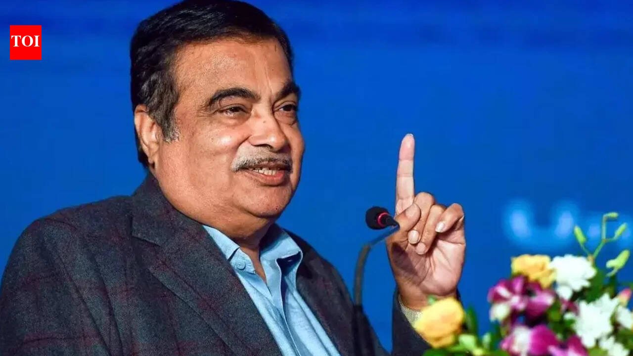 Nitin Gadkari pushes for direct Dubai, Singapore flights from Nagpur; position city as logistics, aviation hub