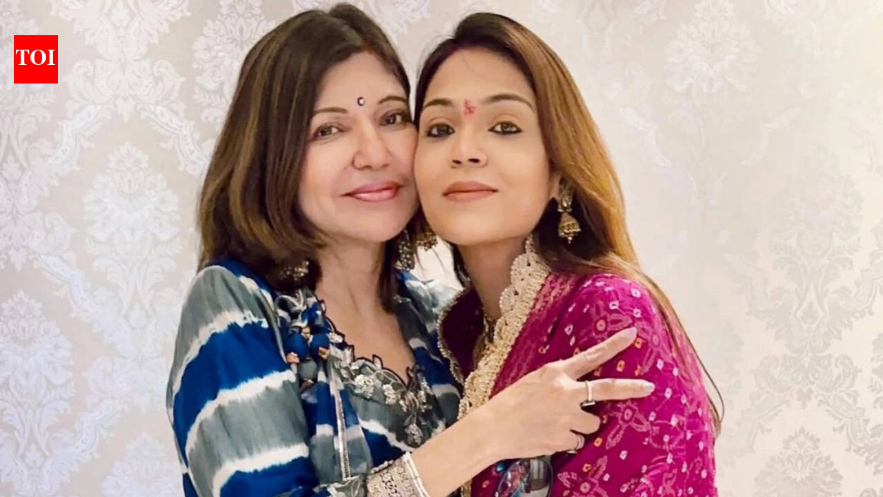 Meet Syesha Kapoor, the elusive daughter of Padma Bhushan recipient Alka Yagnik
