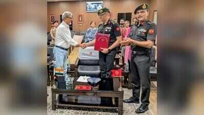 Indian Army’s HQ Pashchim UP Sub Area Signs MoU with DSMNRU Lucknow to Boost Veteran and Disability Rehabilitation