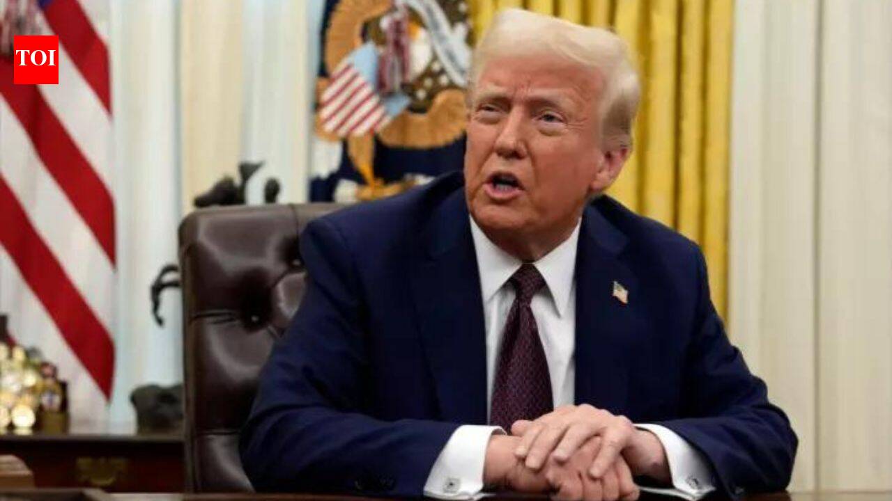 US judge blocks Trump's mail-in voting order ahead of November elections