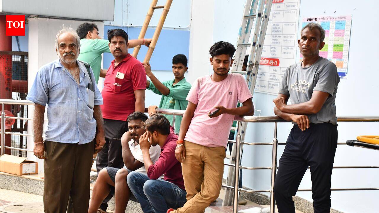 All in the family: one dead, one still trapped, one critically injured and 3 hospitalised