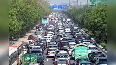 SUV breakdown leads to crash, hour-long traffic chaos on Delhi–Gurgaon expressway