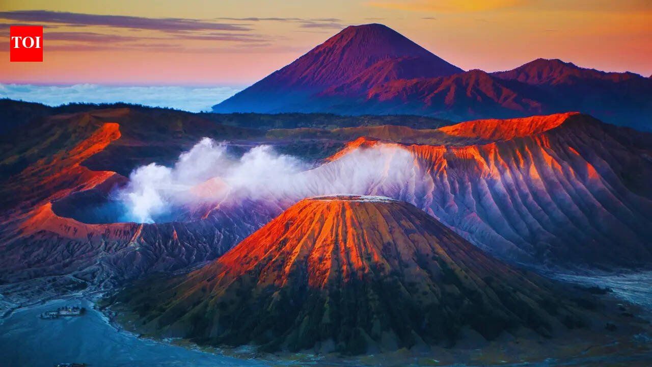 7 places on Earth that are compared to hell and yet travellers keep going
