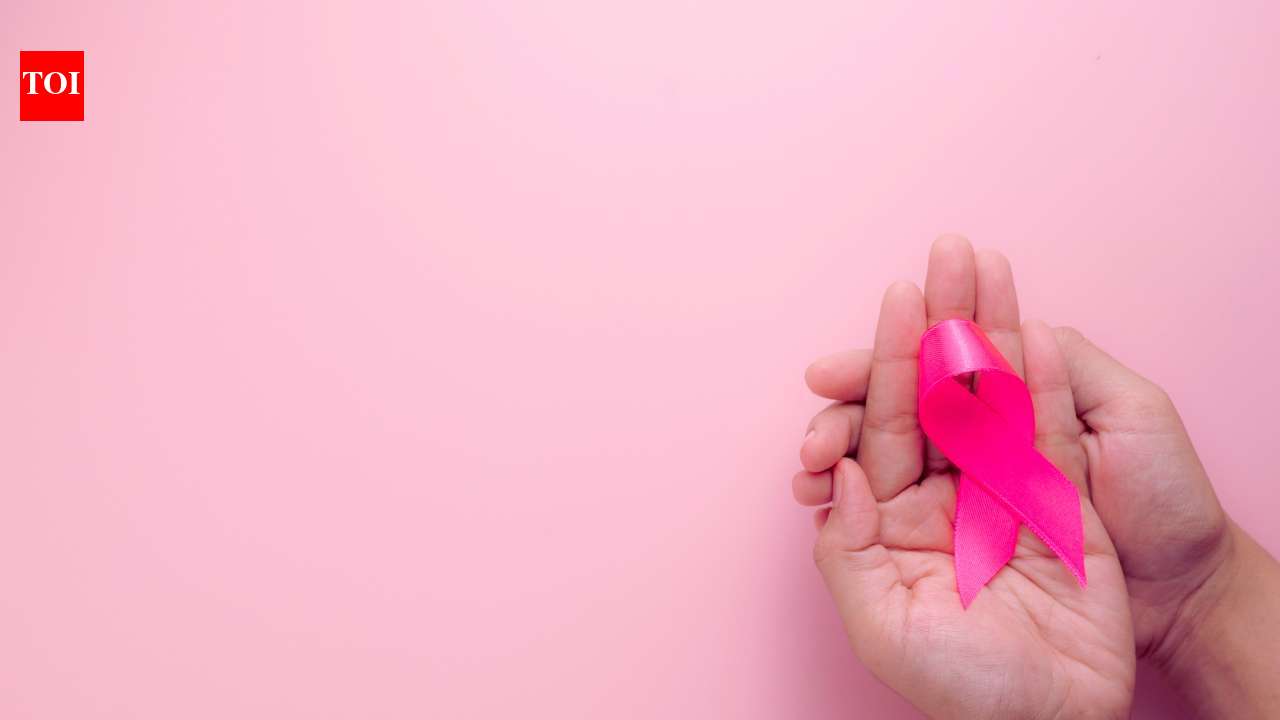 Doctor shares very early signs of breast cancer that women should not ignore
