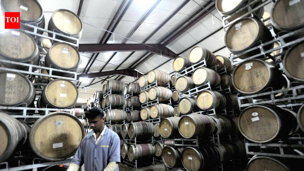 Wine sales in Maha hit record 1.3cr litres in FY26