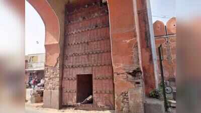 Pre-monsoon showers expose neglect at Walled City’s heritage gates