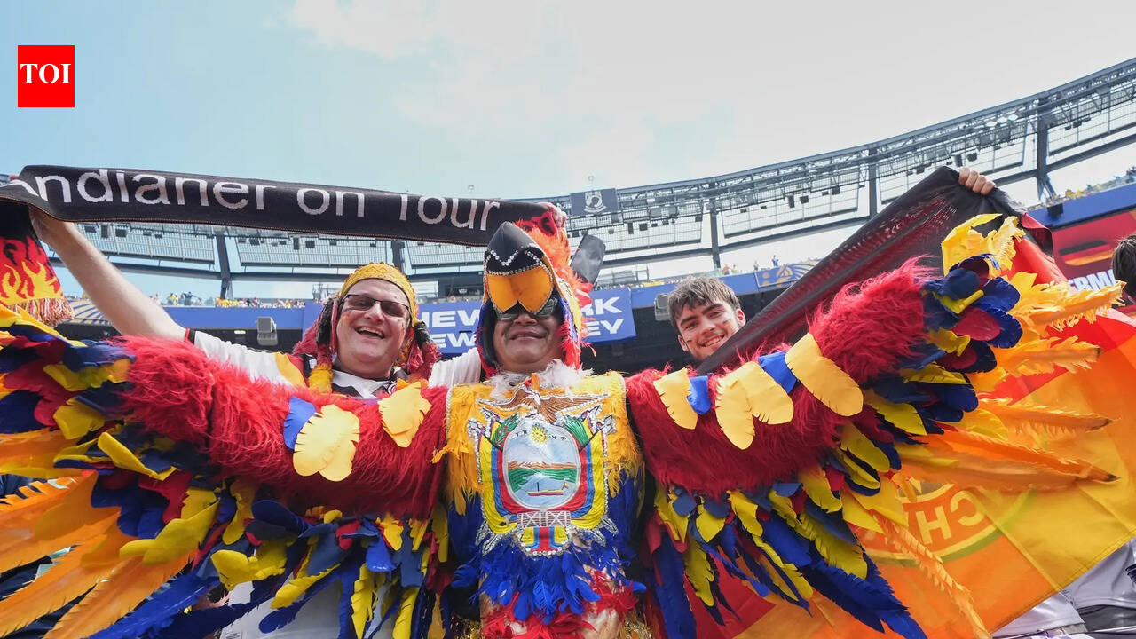 Ecuador vs Germany Live Score: Ecuador's World Cup in line as Germany look to seal top spot