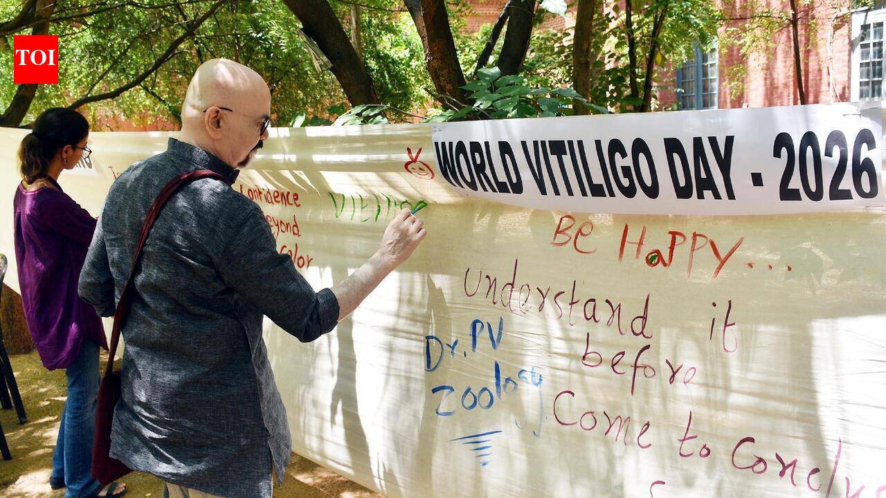 Mass painting for vitiligo awareness