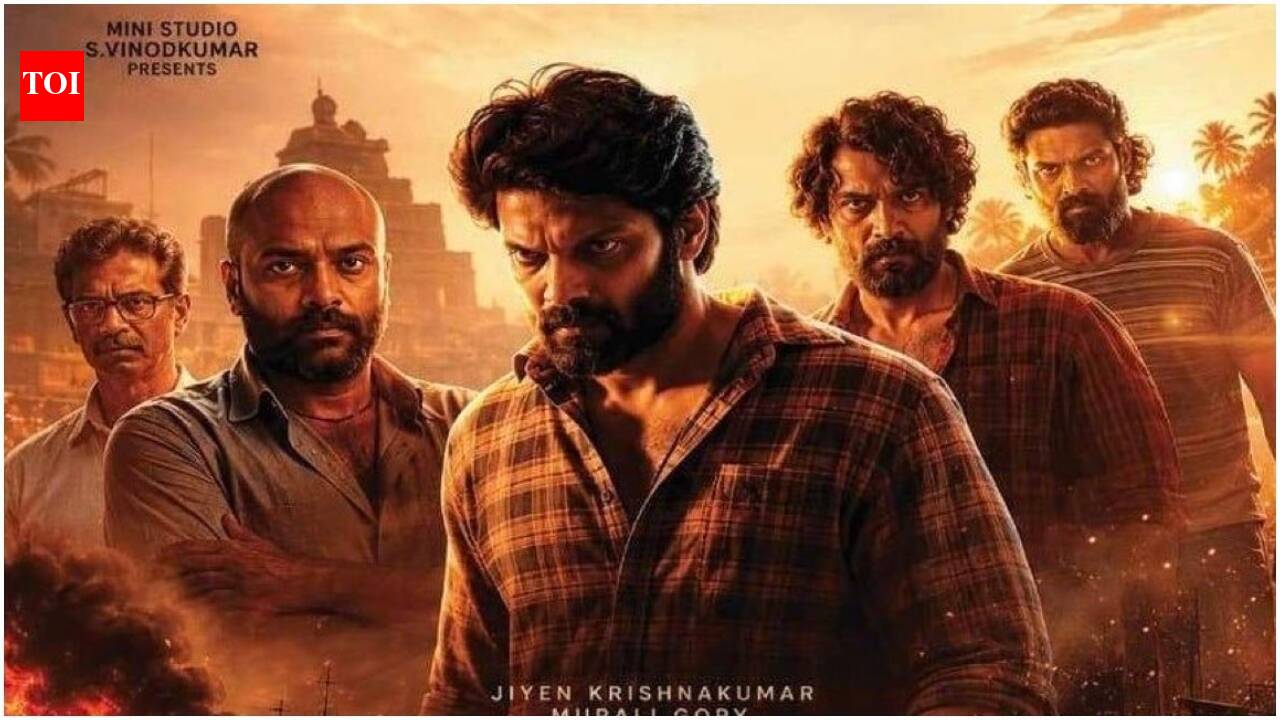 'Ananthan Kaadu' Twitter review: Netizens praise Arya's performance; Murali Gopy's writing impresses
