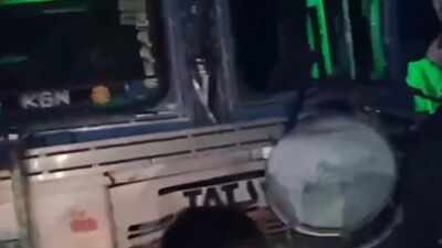 7 killed, 1 critical in truck-passenger vehicle collision in Jharkhand's Ramgarh