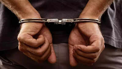 Wanted his father's job, the son allegedly hired killers to kill him