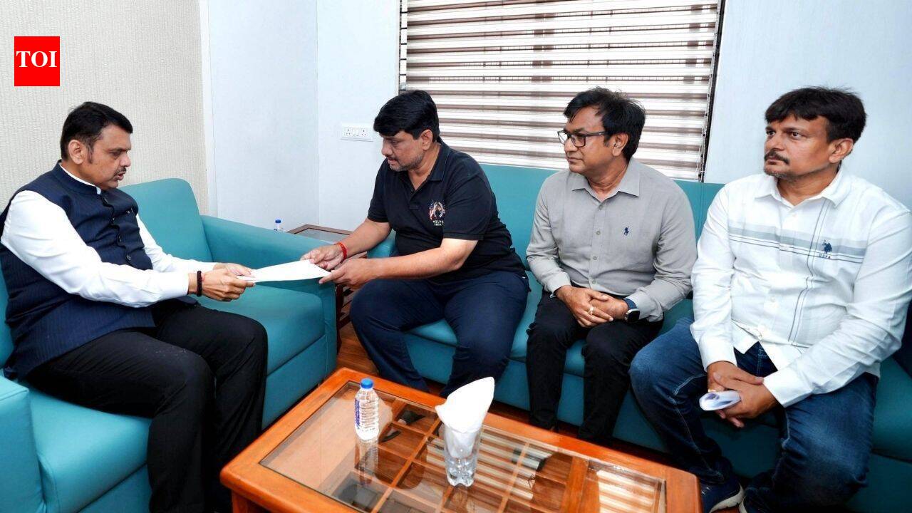 Lohagad Fort murder case: CM Devendra Fadnavis meets Ketan Agarwal's father, orders fast-track court, appoints Ujjwal Nikam as special prosecutor