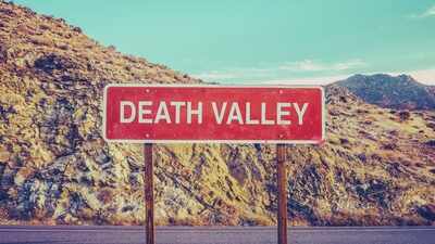  Why do people voluntarily travel to the hottest place on Earth?