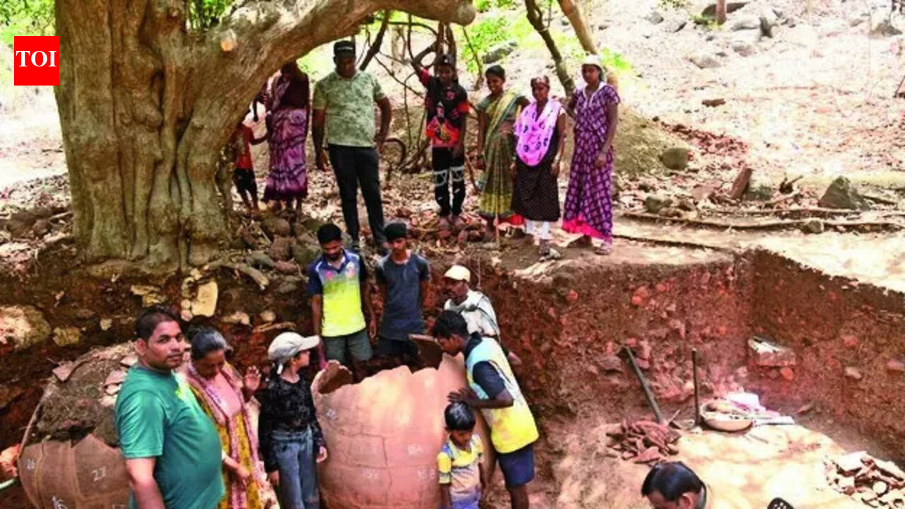Two rare copper plates unlock Elephanta's maritime past