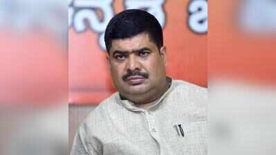 Dissolve all Guarantee Implementation Committees: MLA Vedavyas