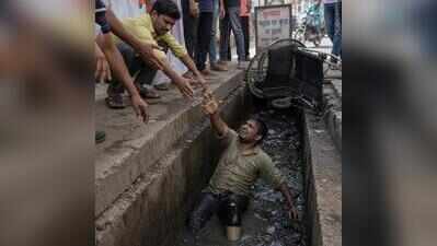 Differently-abled man dies after falling into open drain in Kheri