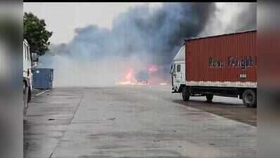 1 dead, 7 injured as LPG tanker rams into toll plaza, explodes in Kaushambi