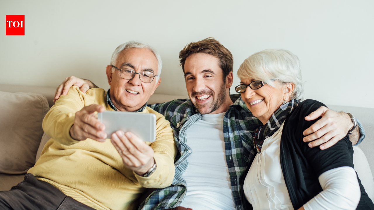 7 meaningful ways to keep your parents mentally active (beyond video calls)