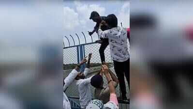 Ahmedabad man tries to jump off bridge after wife elopes, rescued