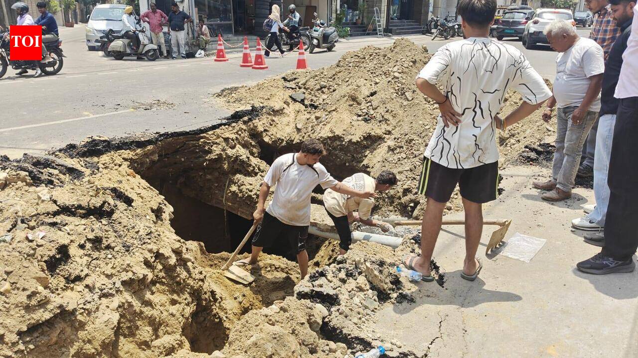 Fifth collapse on single street in Ludhiana, thought of monsoon.