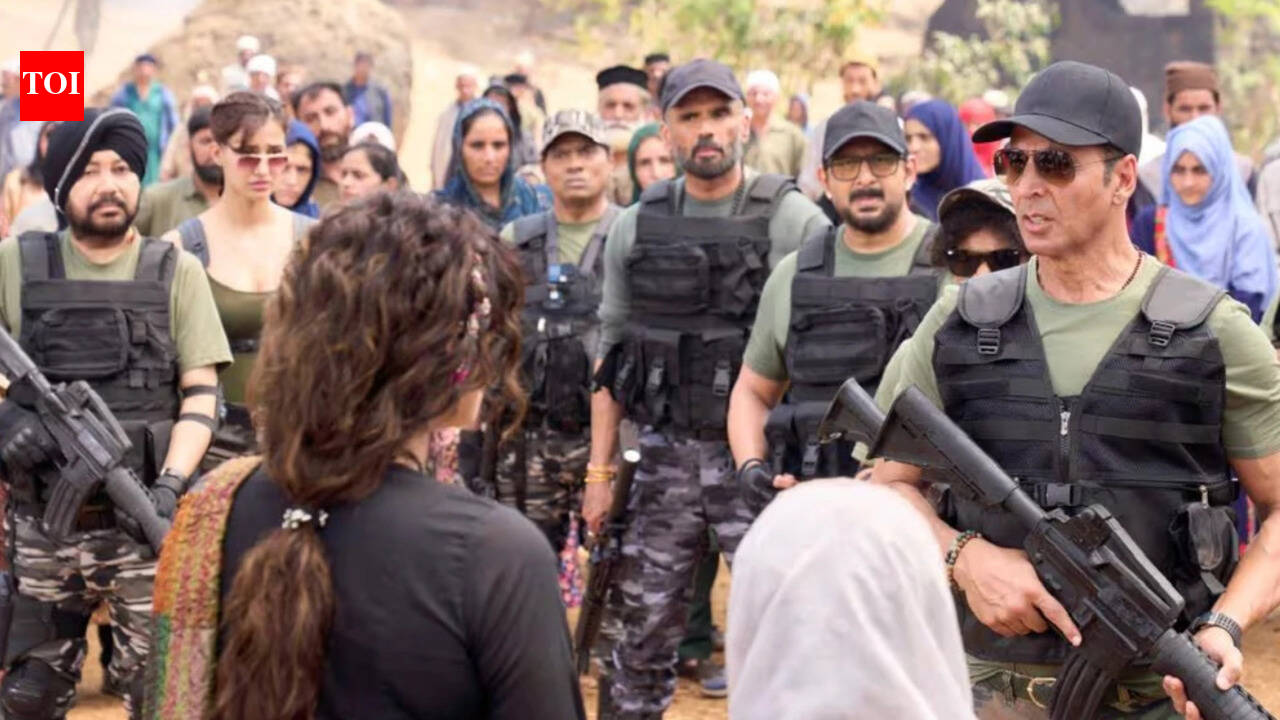 'Welcome to the Jungle' box office collection Day 2 [LIVE]: Akshay Kumar and Suniel Shetty starrer is eyeing Rs 40 crore worldwide