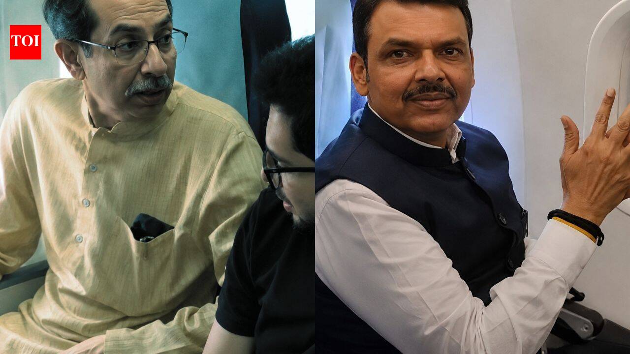 Fadnavis and Uddhav Thackeray share Mumbai-Nagpur flight