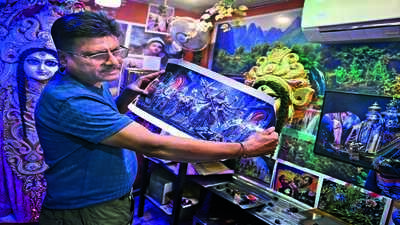 Clay flow resumes in Kumartuli, shortage continues