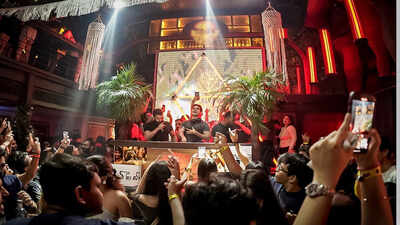 Early to party, early to bed- Kolkata, have you tried drunching yet?