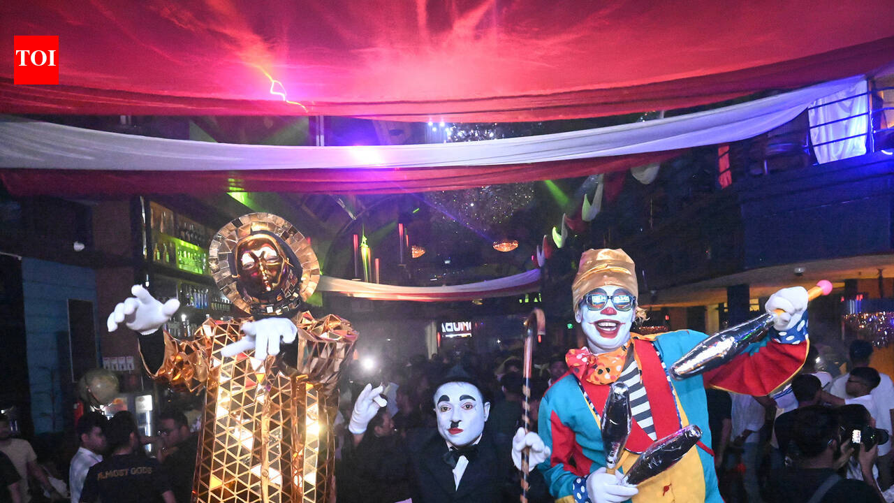 Early to party, early to bed- Kolkata, have you tried drunching yet?