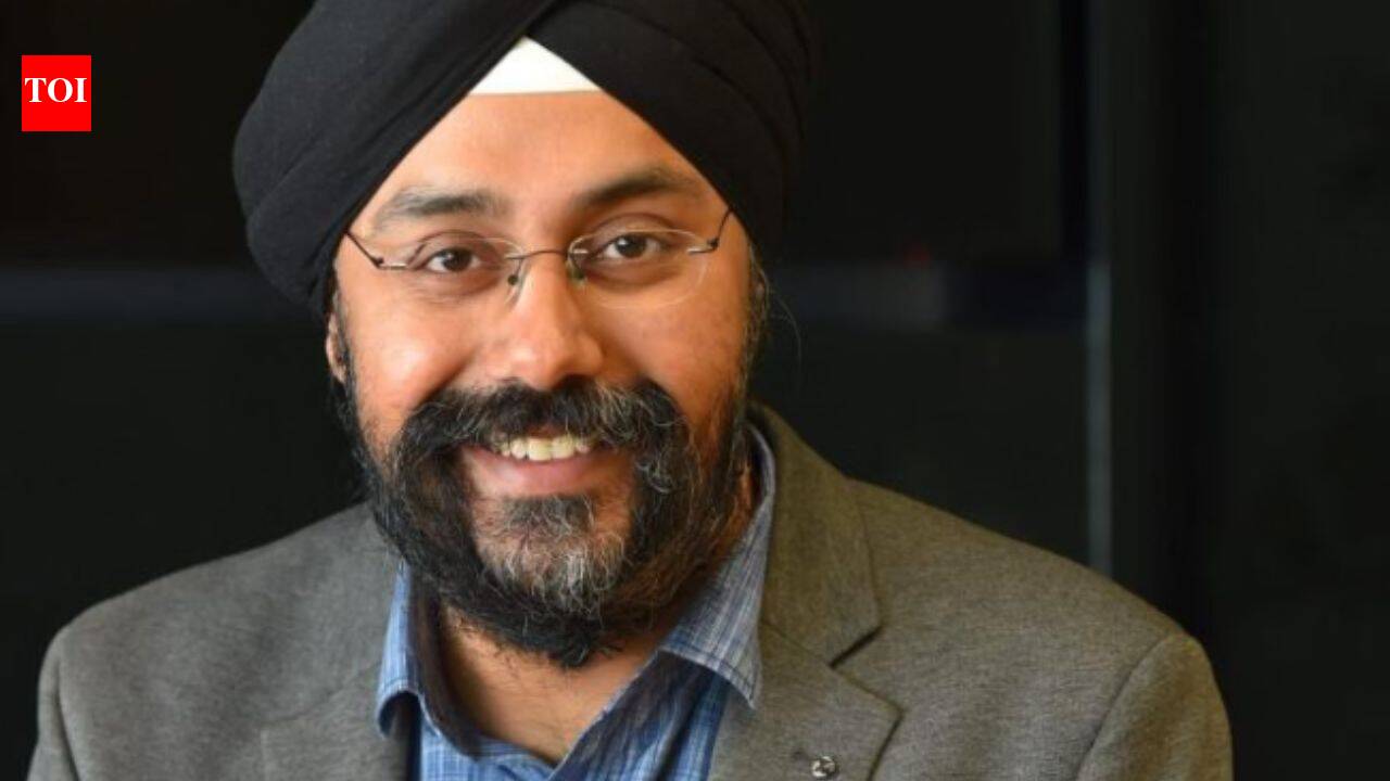 इंजीनियरिंग छात्र से ओपनएआई इंडिया प्रमुख तक: प्रभजीत सिंह की प्रेरक करियर यात्रा