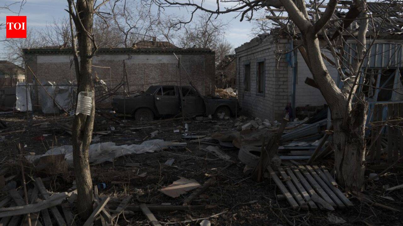 Russia claims control of village in Ukraine's Dnipropetrovsk region: Report
