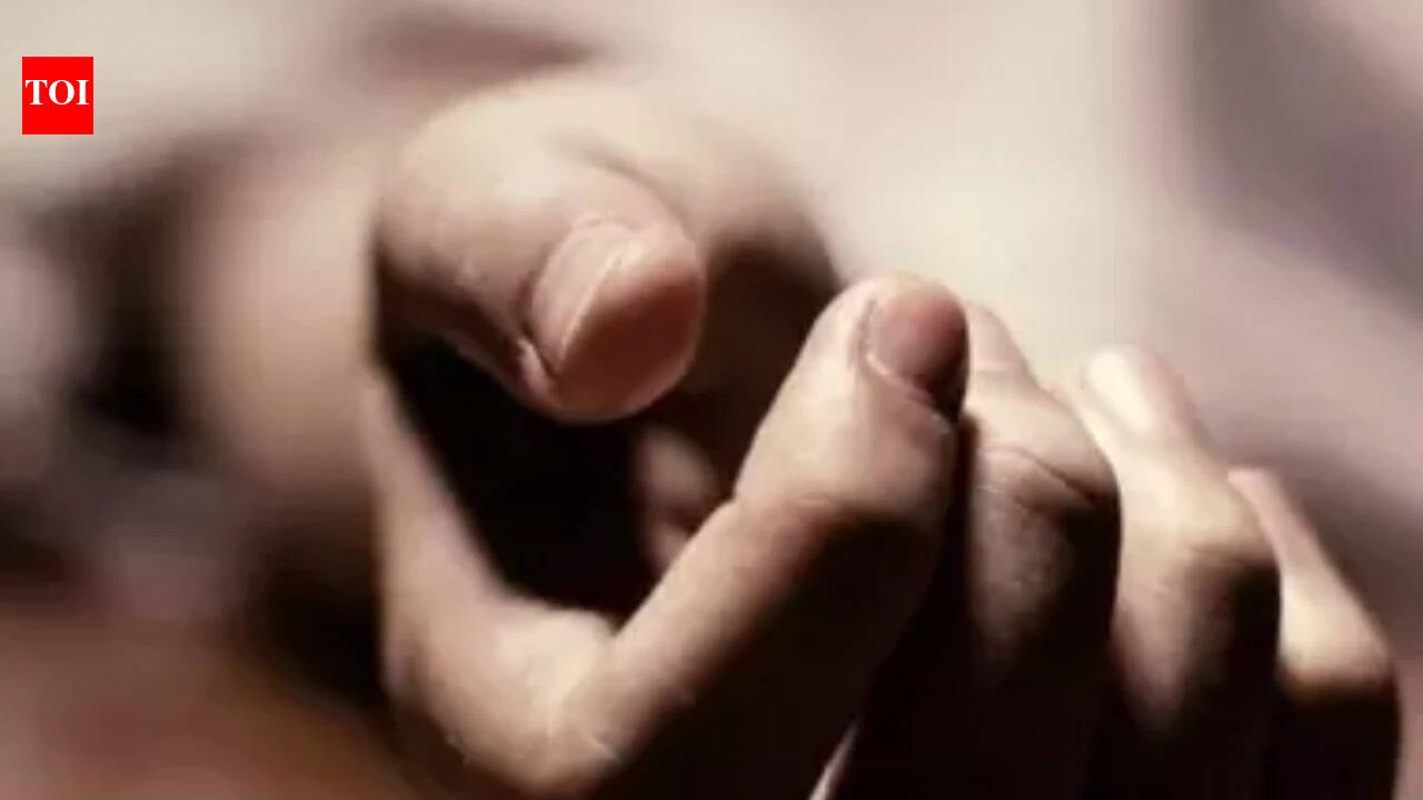 Man kills wife, two sons with axe later dies by suicide in MP's Morena