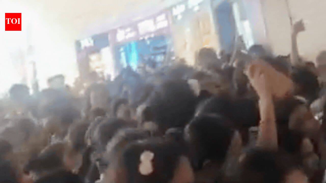 Watch: Rs 1 sale triggers stampede-like rush at Mumbai’s Infiniti Mall, police step in