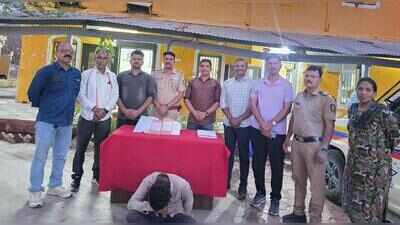 8 country-made firearms, 14 live cartridges seized; 10 held as Chhatrapati Sambhajinagar rural police bust inter-district gun trafficking network