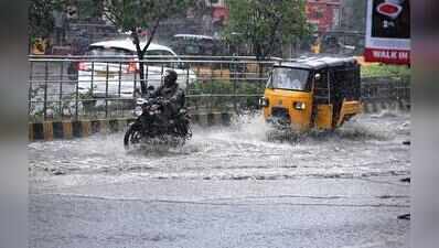 Heavy rain lashes parts of Andhra Pradesh