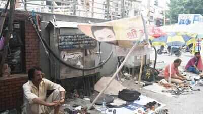 Loose, tangled power wires on poles raise safety concerns ahead of monsoon in Doon