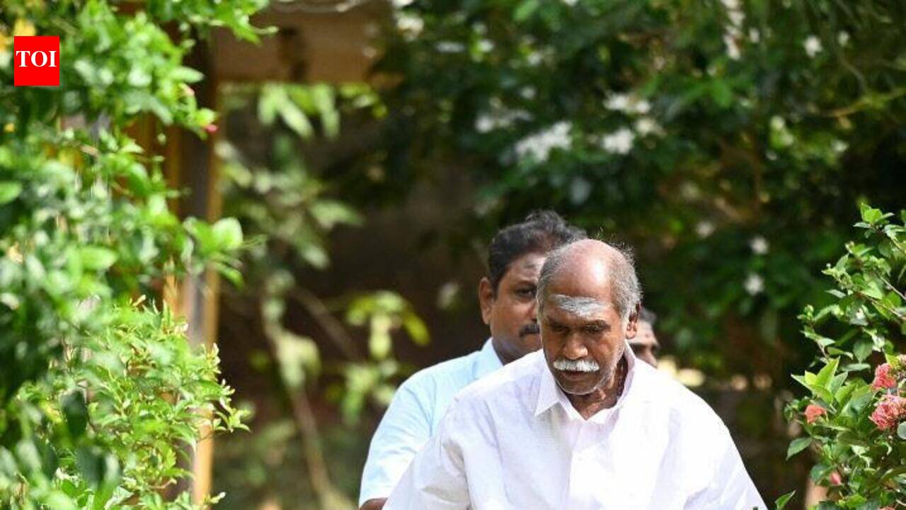 Puducherry gripped by administrative paralysis over cabinet portfolio dispute