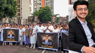 ‘Killers should get death sentence’: Ketan Agarwal’s family, locals hold candlelight march in Pune; watch