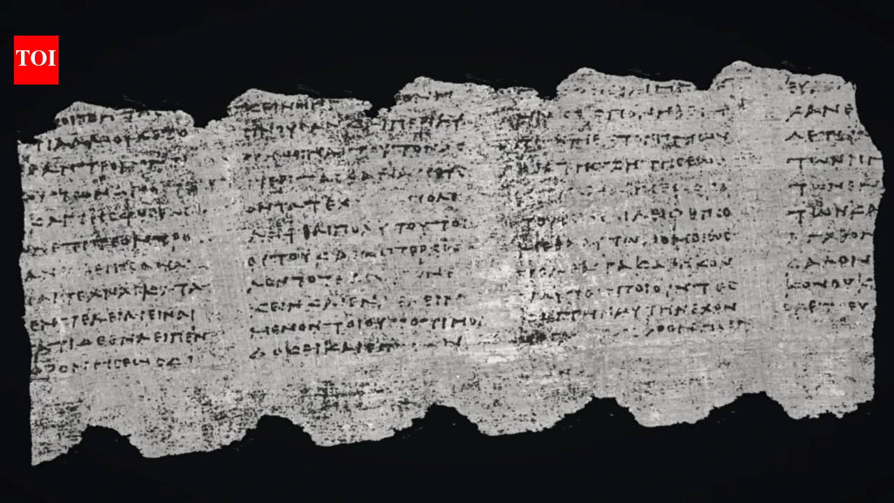 AI helps read 2,000-year-old papyrus scroll PHerc 1667 as scientists fully unwrap it