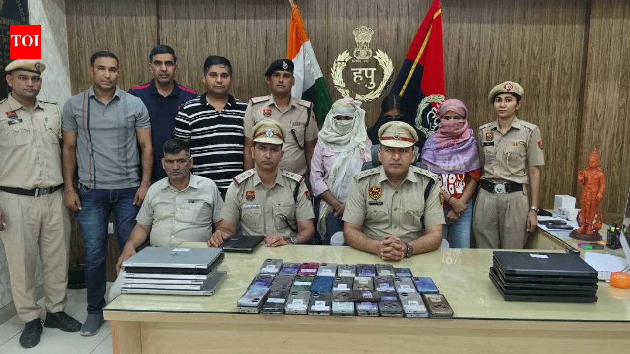 Gurgaon call centre busted for cheating people with fake weight-loss products, 3 women held