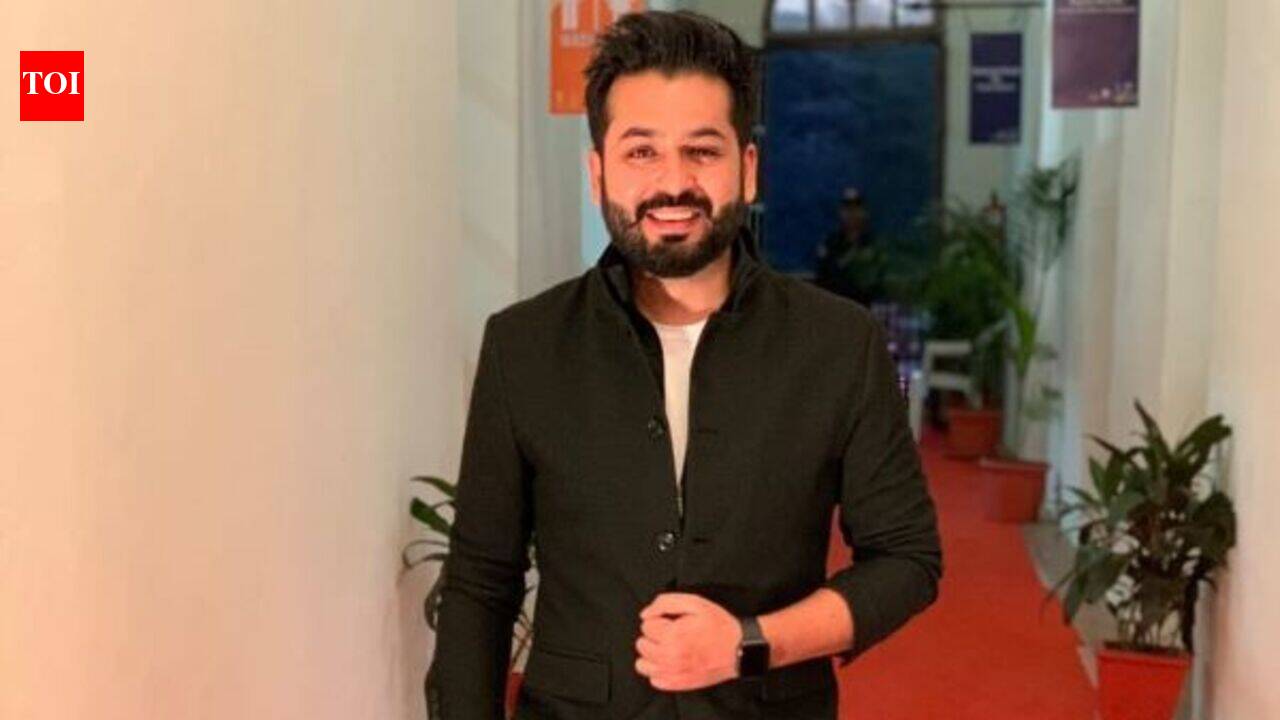 https://static.toiimg.com/thumb/msid-132047390,width-1280,height-720,resizemode-6,overlay-toi_sw,pt-32,y_pad-600/photo.jpg