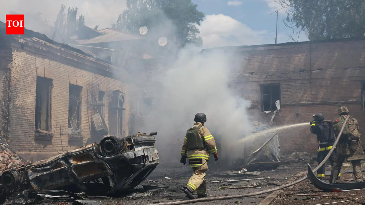 Russia claims control of 2 more villages in Ukraine's Dnipropetrovsk, Zaporizhzhia region