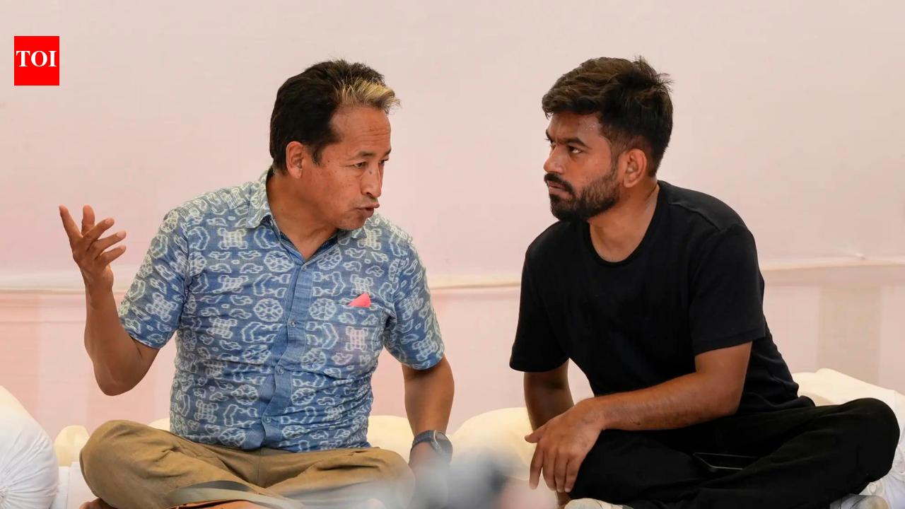 'What is police upto?': CJP accuses Delhi Police of cutting sanitation facilities after Wangchuk begins hunger strike