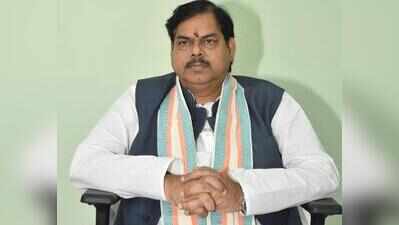 Litigation, funds crunch key challenges: Edu min